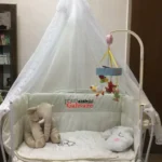 تخت و گهواره برقی کنار مادر سودا