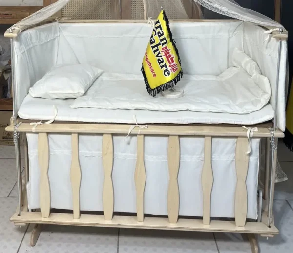 تخت گهواره کنار مادر پلای وود (چوب چندلایه) تاشو