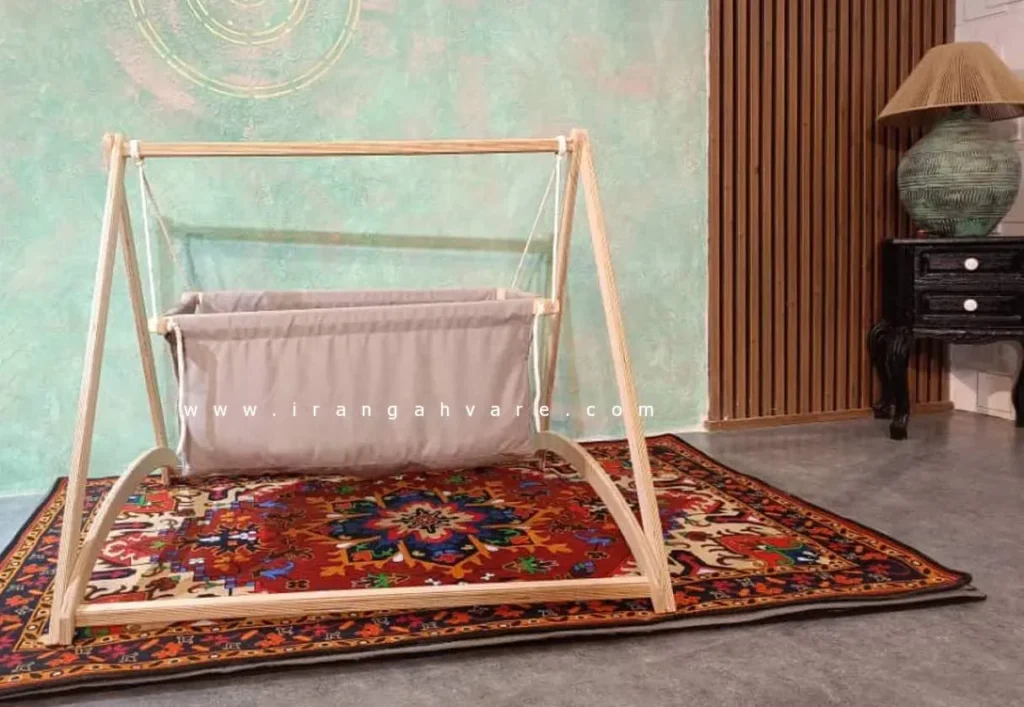 گهواره ننو کودک چوبی مدل سنتی