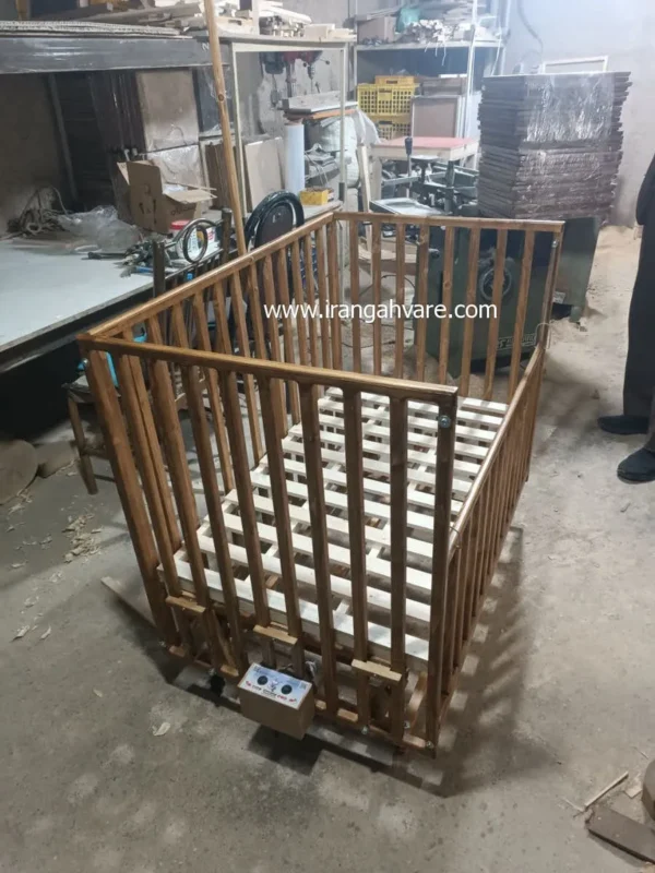 تخت و گهواره چوبی مدل ویکتوریا