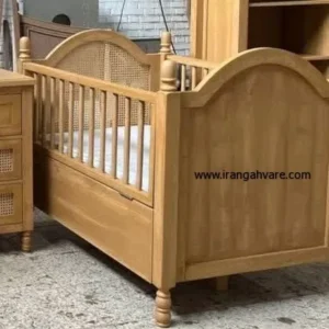تخت حصیری دو طرف تاج دار