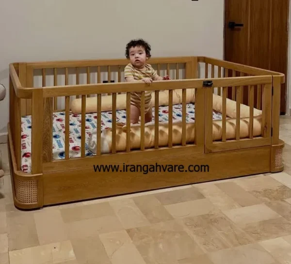 تخت مونته سورى منحنى چوب و حصير
