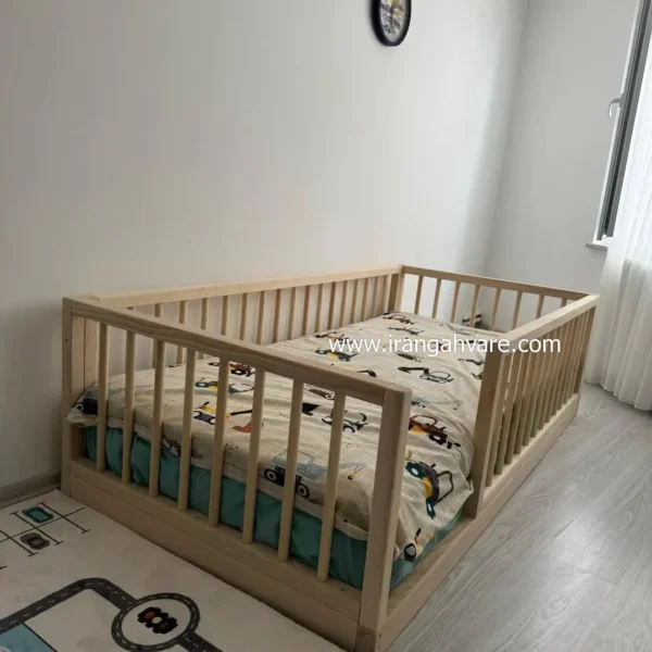 تخت نوجوان کارن