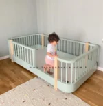 تخت نوزاد نوجوان منحنى و نرده اى