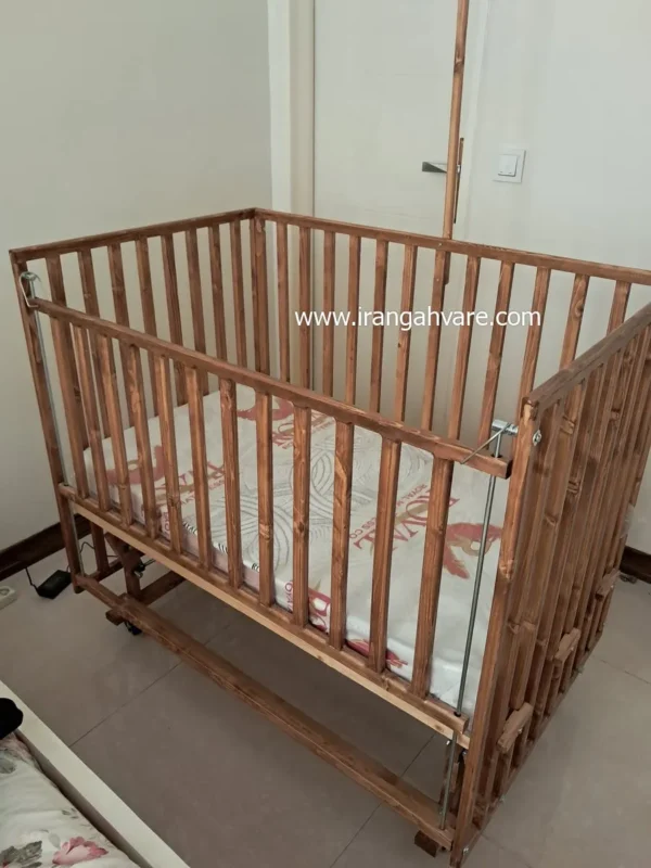 تخت و گهواره چوبی مدل ویکتوریا