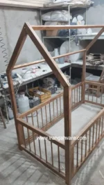تخت کلبه ای ایوان