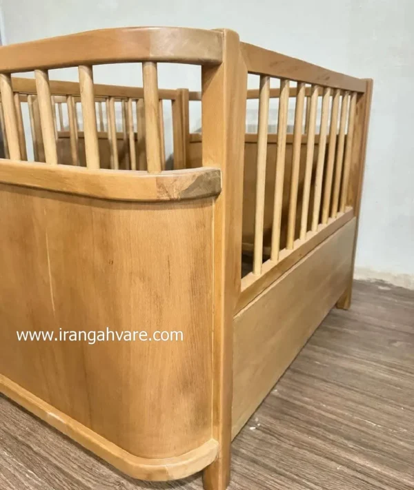 تخت کودک و نوجوان النور