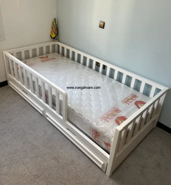 تخت كلاسيك و مونته سورى كشو دار كد B