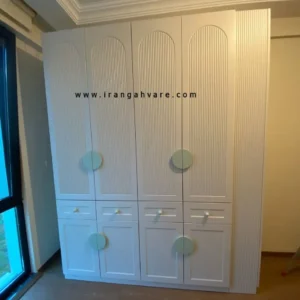 کمد ۴ در بزرگ و ویترین