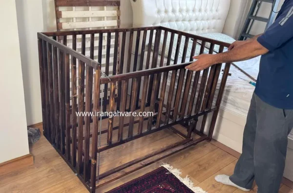 تخت و گهواره چوبی مدل ویکتوریا