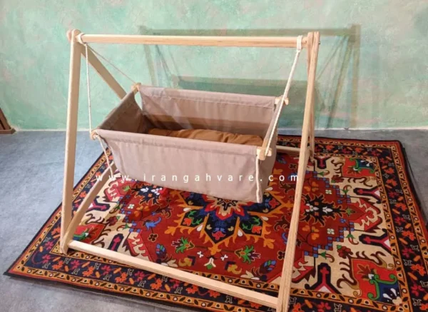 گهواره ننو کودک چوبی مدل سنتی