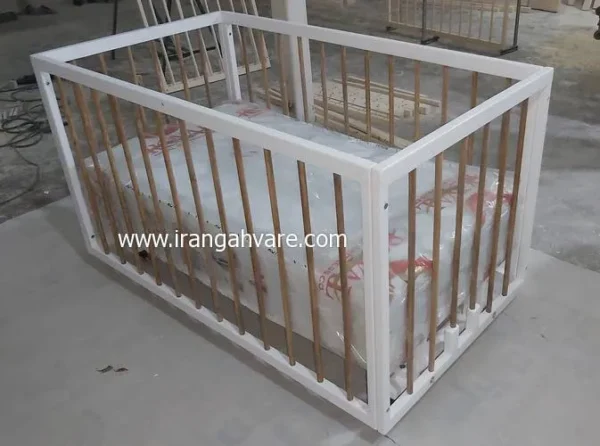 تخت گهواره ای کنار مادر چوبی سایز بزرگ مدل آماندا